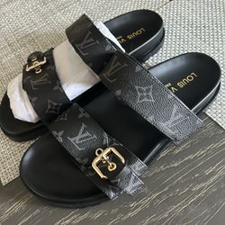 Louis Vuitton Sandles