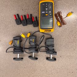 Fluke temperature probes and meter