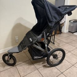 Joovy Zoom360 Ultralight Jogging Stroller With Car seat Attachment 