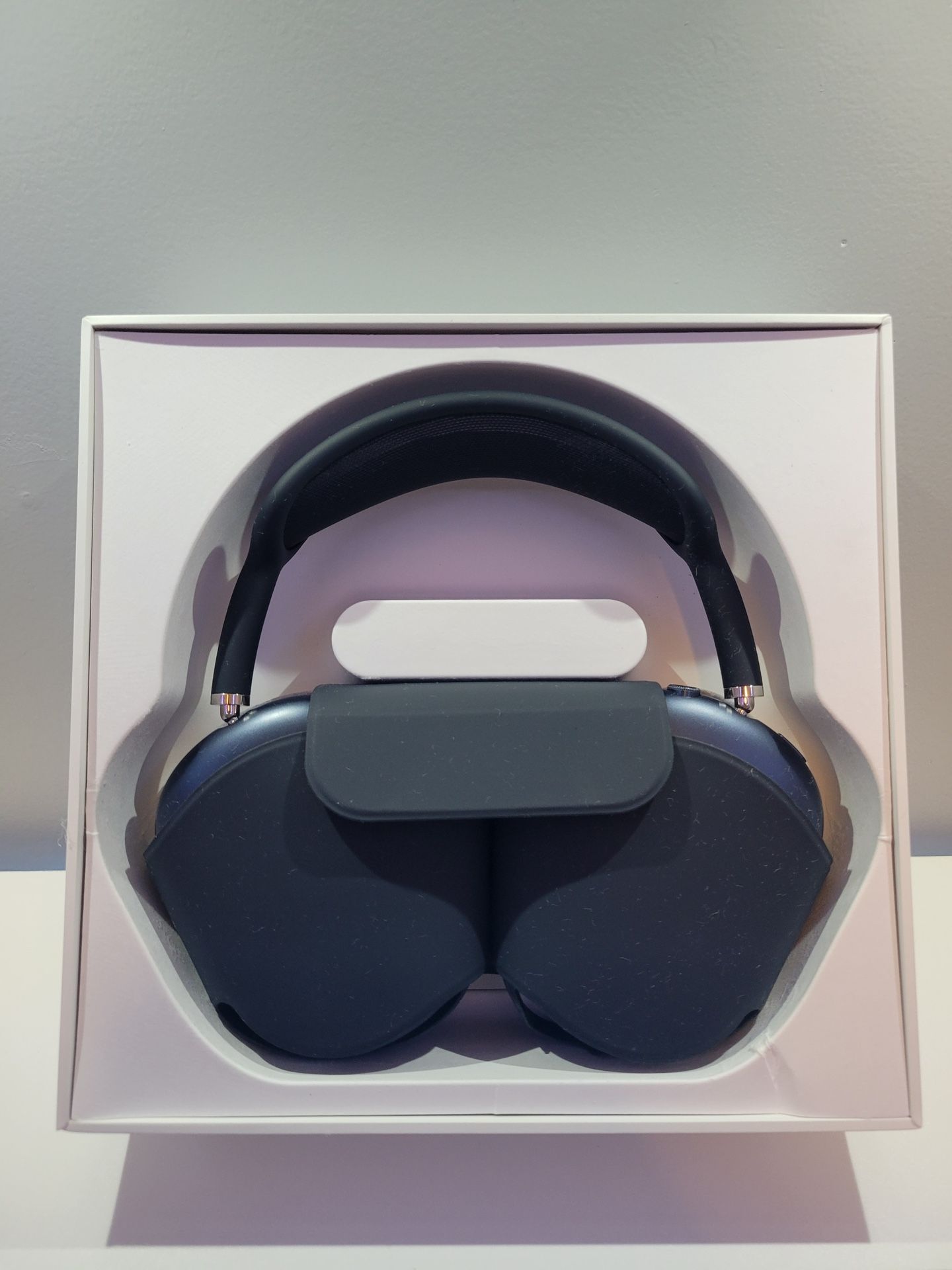 AirPods Maxes