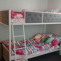 Twin Bunk Bed