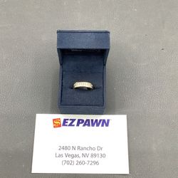 10kt Diamond band