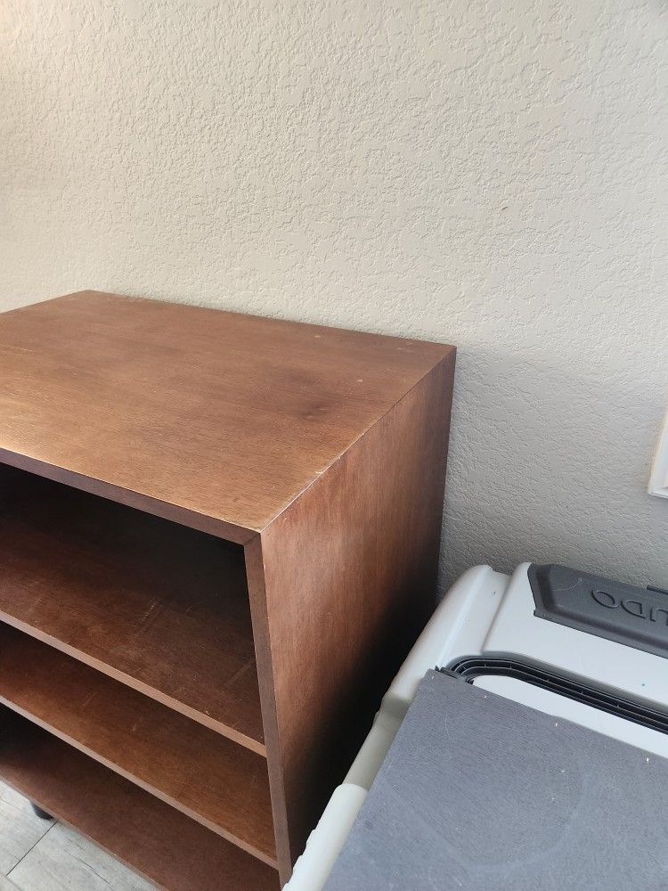 Book Shelf / Disply Cabinet