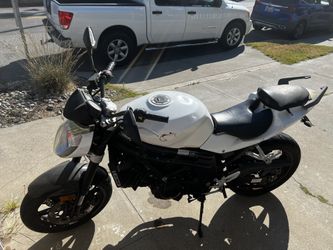 2013 Hyosung 650 Motorcycle