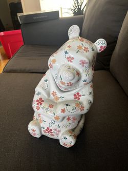 Disneyland Cookie Jar Of Pooh