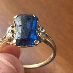 Antique Sapphire And Diamond 14k Gold Ring 