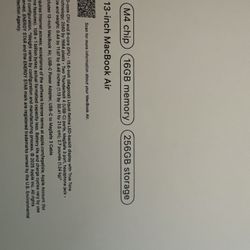 MacBook Air 13 Inch 16GB