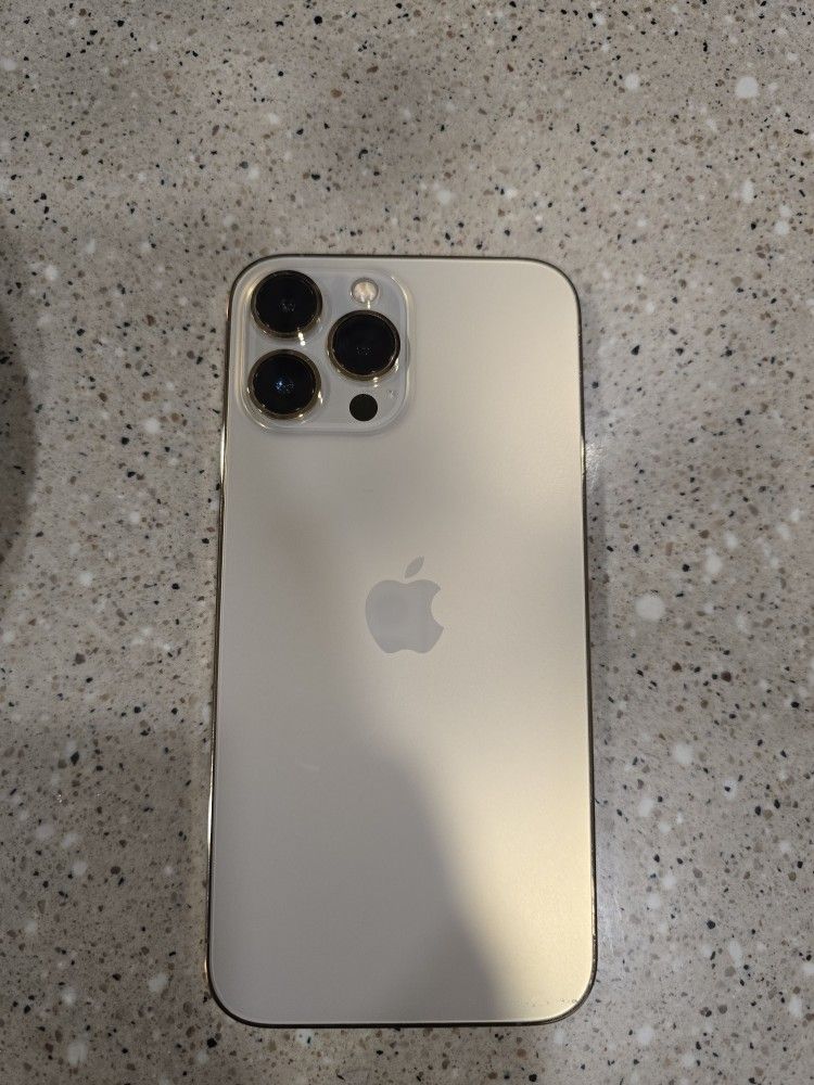 iPhone 13 Pro Max (Unlocked)