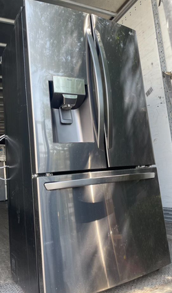 LG Stainless Steel French Door Fridge with IceMaker