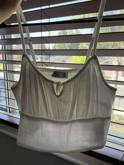 Hollister Crop Top 