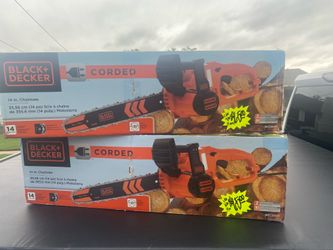 Black and Decker 14inch corded electric chainsaws . Like new open box . Sale $50 each / cada uno