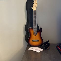 Fender Concert Acoustic/Electric Ukulele ‘52