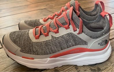 North face shoes size 7 women