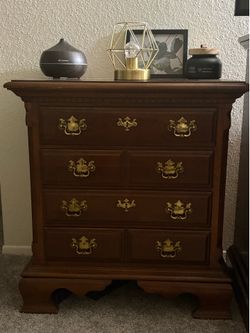 VINTAGE lexington furniture nightstand