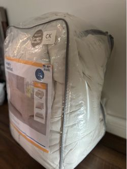 Simply essential King bed set