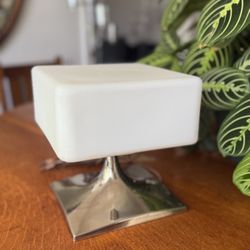 Rare Square Laurel Lamp With Chrome Tulip Base, Model 6083 
