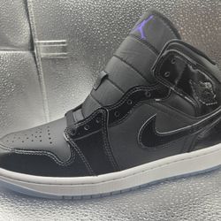 Space Jam Jordan 1's!!