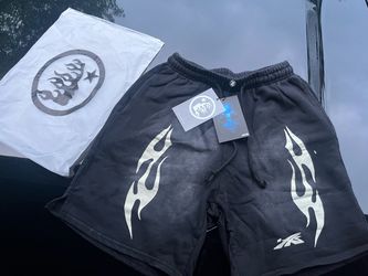 Hellstar Flame Graphic Shorts Size L