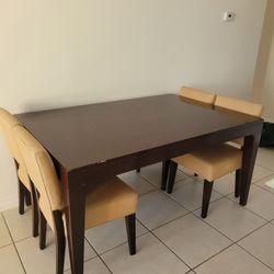 Real Wood Table With 6 Chairs With Extensions. 