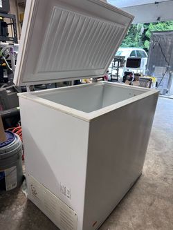 White Chest Freezer