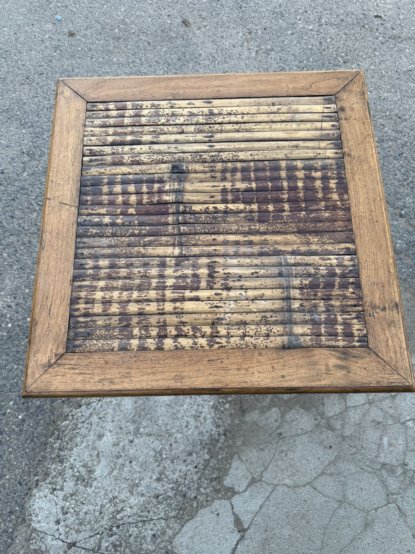 Lamp Table