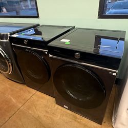 Samsung Bespoke washing machine and gas dryer