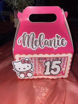 Hello Kitty Favor Boxes