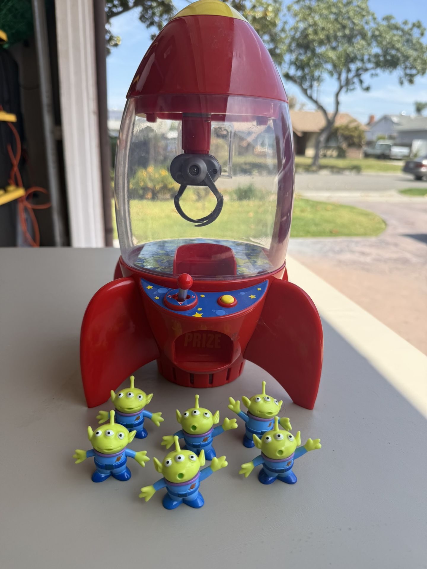 Disney Pixar Toy Story Pizza Planet Space Crane Claw Machine