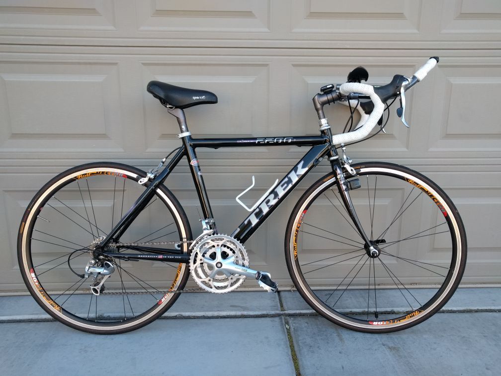 Trek 2200 Alpha SL Women s Bike for Sale in North Las Vegas NV