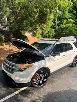 2015 Ford Explorer