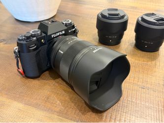 Fuji XT-50 w/3 lenses and extras