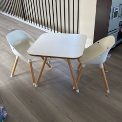 Lalo table With 2 Chairs