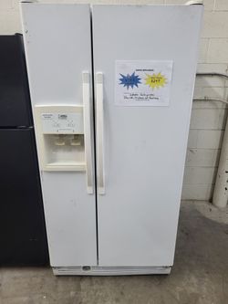 🌻Spring Sale! Estate 22cu.ft Refrigerator-Warranty Included