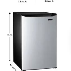 Magic Chef 4.4 Cubic Foot Mini Fridge with Top Freezer