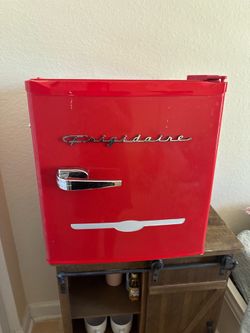 Frigidaire 1.6 cu. ft. Retro Bar Fridge with Side Bottle Opener, Red