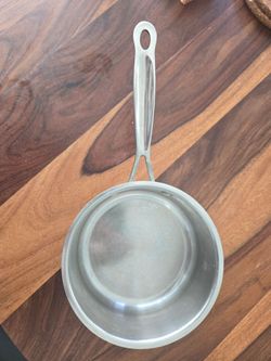 Cuisinart 1.5qt saucepan