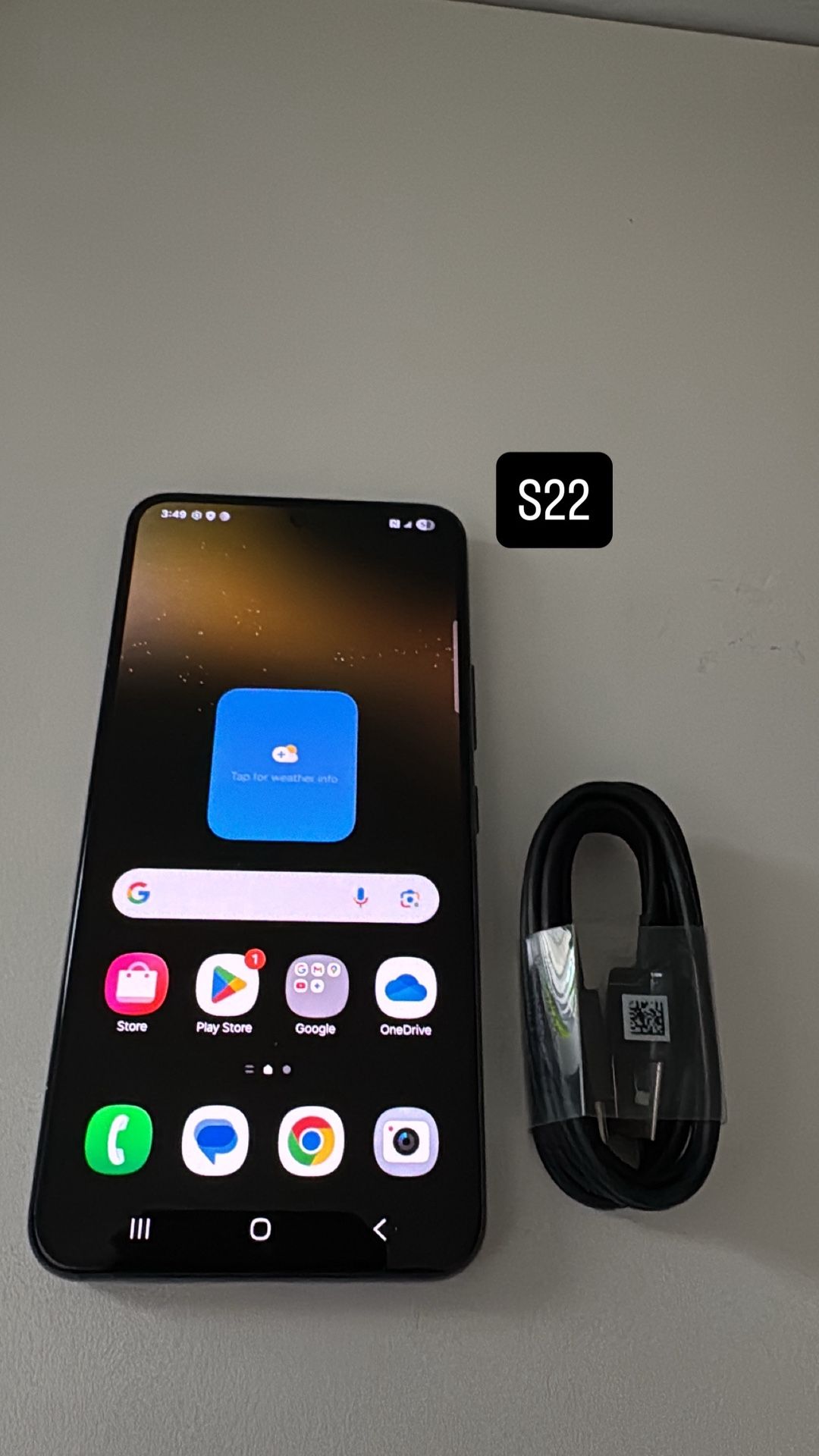 Samsung Galaxy S22 5g. Like New And Unlocked!