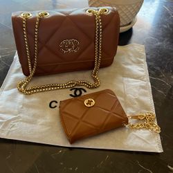 Caramel Crossbody / Shoulder Bag 