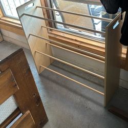 Show Rack Wooden 
