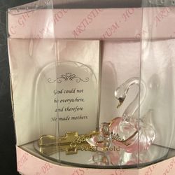 Handcrafted 22 KT Gold-Trimmed Glass Swan “God Could Not Be Everywhere & Therefore He Made Mothers”
