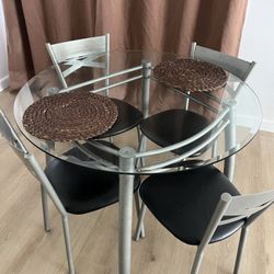 4 Chair Seats Glass Dining Table 