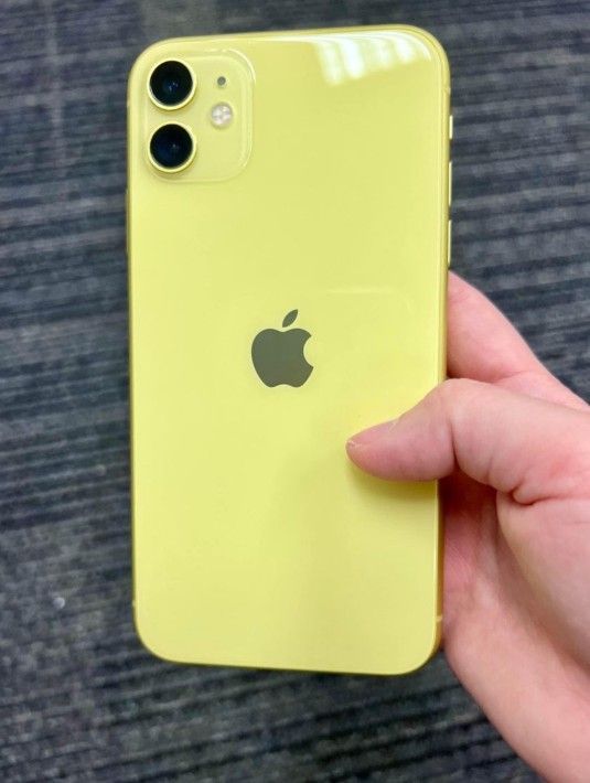 iPhone 11, Factory Unlocked, Excellent Condition. Like New