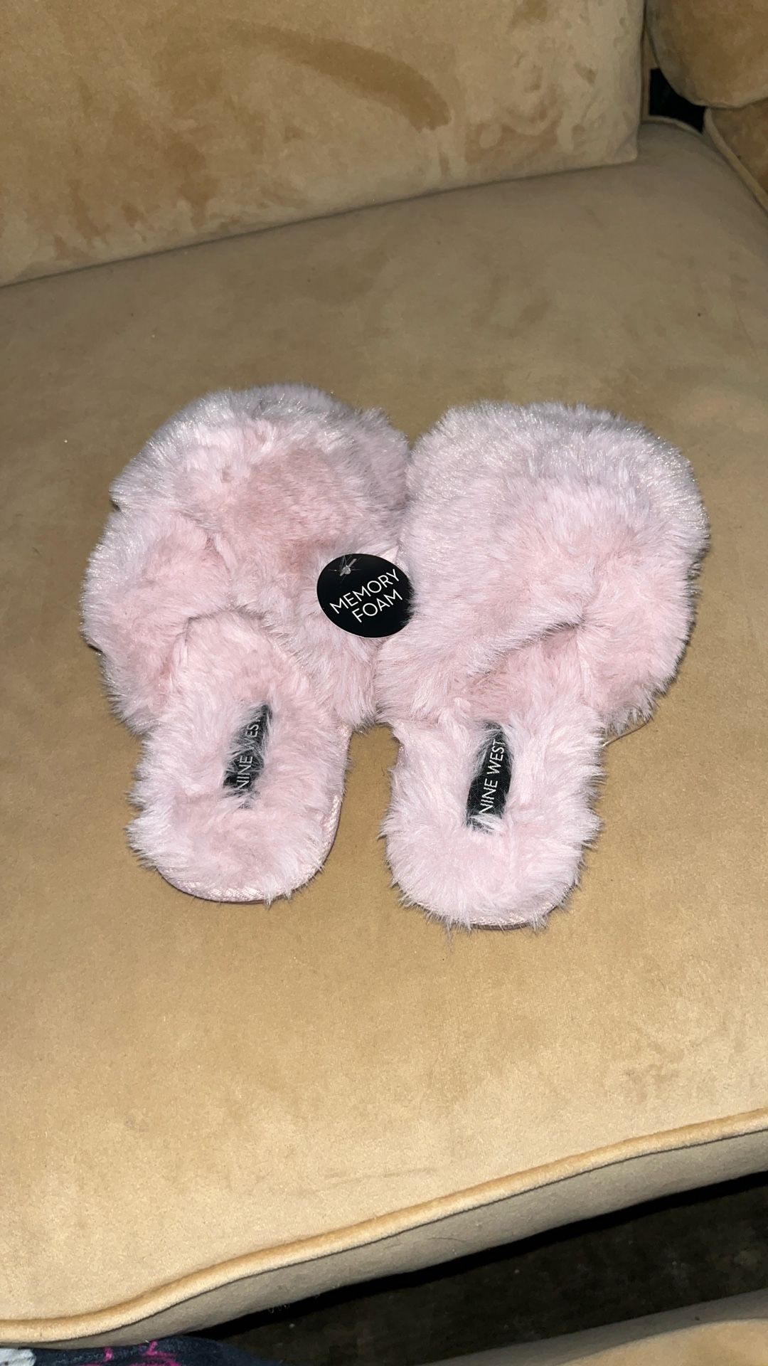 Nine West pink slippers