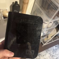 WD 7500H1U-00 4708A AOC basic storage portable external hard (Shelf 11)