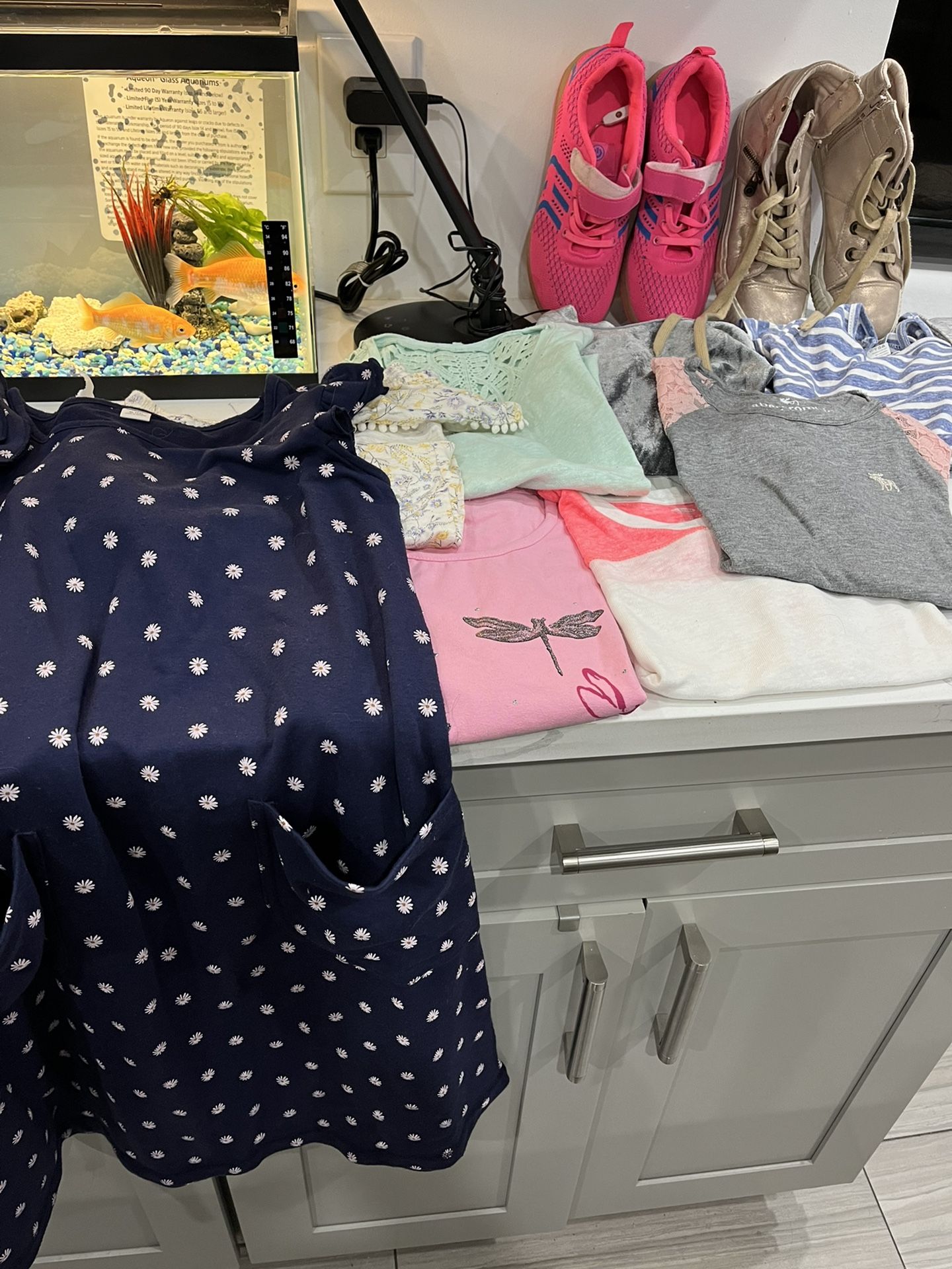 Bunch Of Clothes 8-12 Years Old