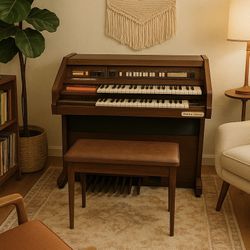 Schaefer & Sons Electric Organ – Vintage Charm, Excellent Condition