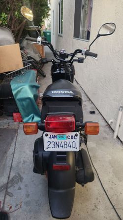 2017 honda Rukus 2000 miles like new