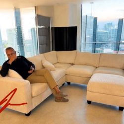 New! Luxurious, Super Comfy Sofa Sectional! FREE XL OTTOMAN!