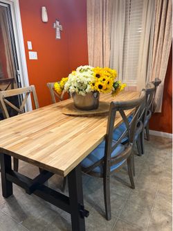 Dining set