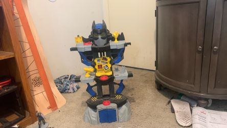 A Imagine-x Batman Cave Thing (if You Want Me To Clean It I Can)